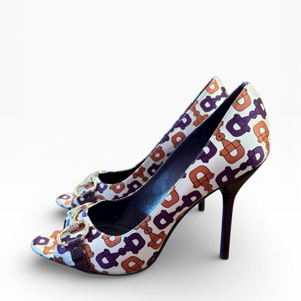 Gucci Crystal Embellished Horsebit Satin Open Toe Pumps Karung Print Size 9 - Picture 2 of 15